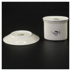 Porcelænstallerken og opbevaringskrukke fra Københavns Porcellains Maleri (str. Diameter 10 cm og 6 x 5 cm)