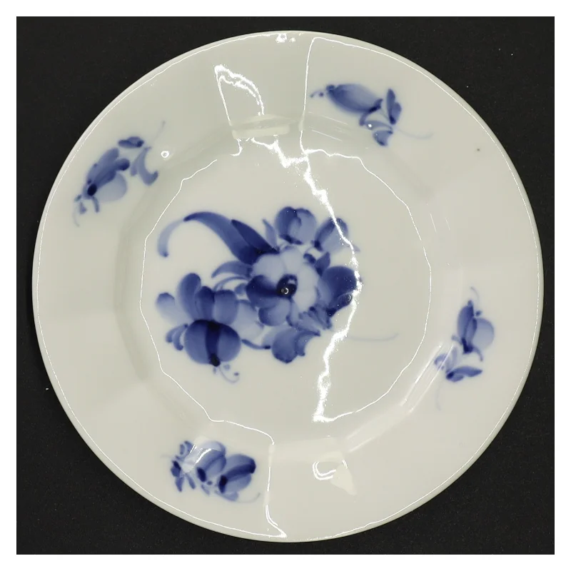 Blå Blomst kagetallerkener fra Royal Copenhagen 7 stk. (str. 15 x 2 cm)