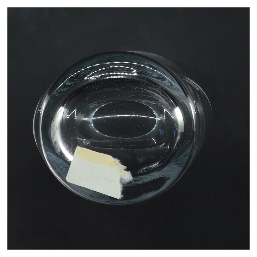 Glasvase med mønster (str. 25x9,5 cm)