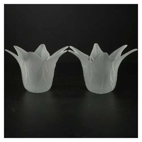 2 Lysestager i mat glas (str. Ø 11 cm)