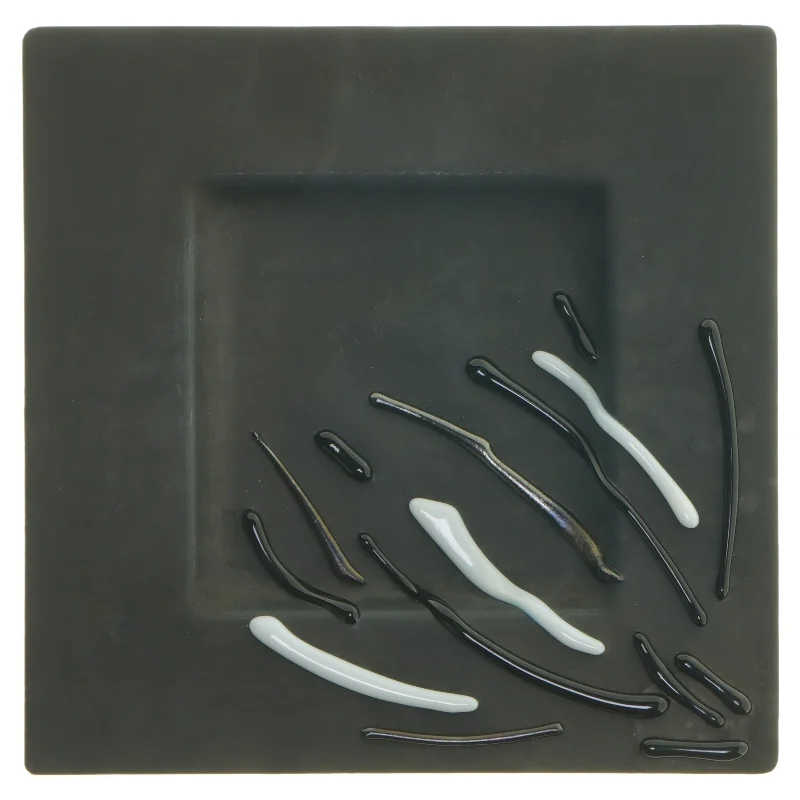 Dekorativ firkantet fad (str. 24,5x24,5 cm)