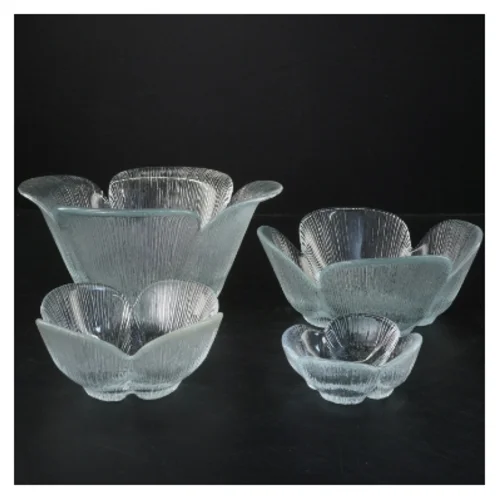 Fire glasskåle (str. Ø 21x10& ø17x7&ø12x5&ø8x3 cm)