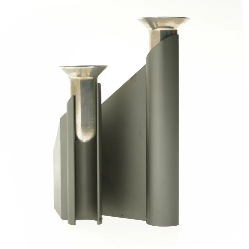 Lysestage i moderne design (str. 20x15 cm)