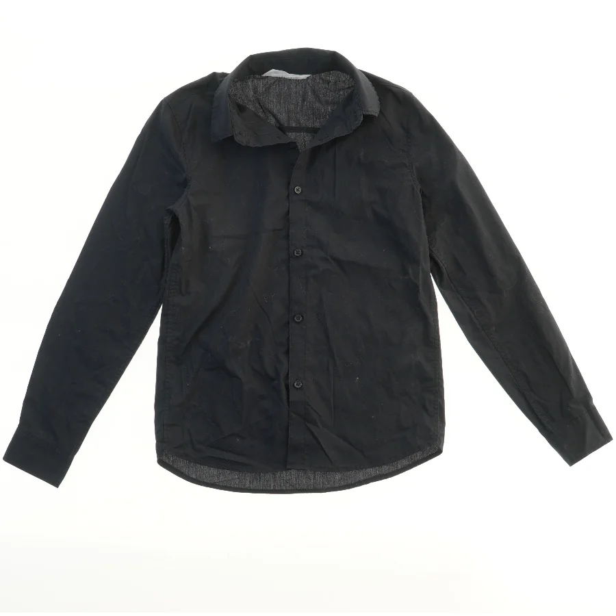 Sort skjorte fra H&M (str. 146)