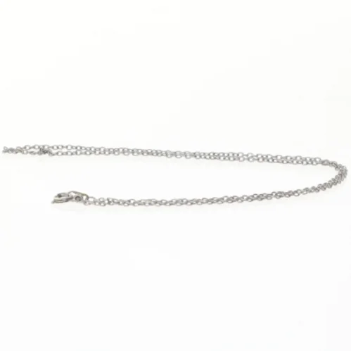 Sølvfarvet halskæde (str. 48 cm)