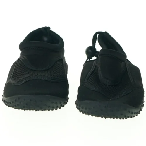 Svømmesko (str. 31)