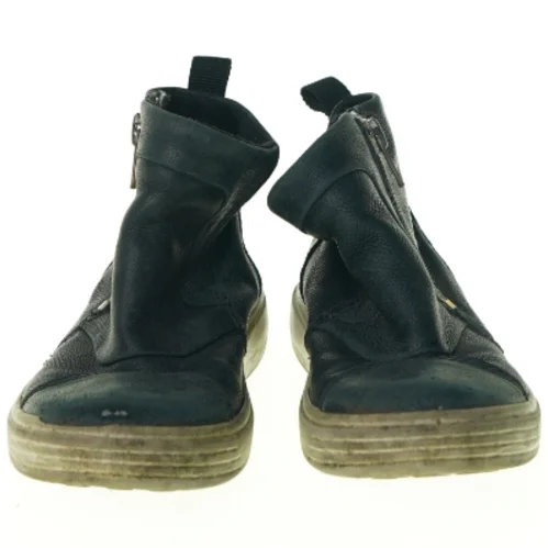 Sko fra Ecco (str. 29)