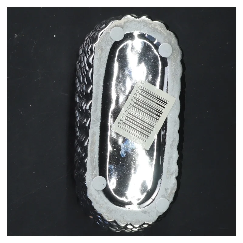 Sølvfarvet rektangulær vase (str. 14x7 cm)