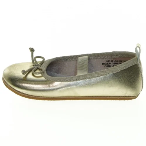 Guld ballerina børnesko fra H&M (str. 22)