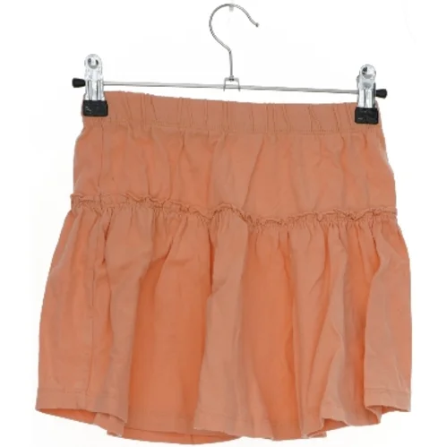 Peach nederdel fra VRS (str. 140)