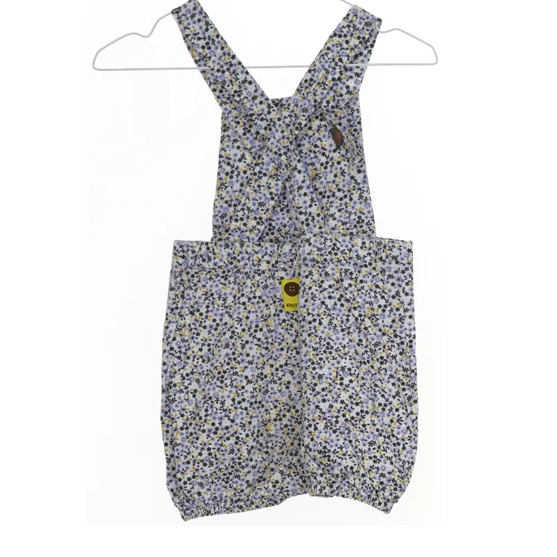 Buksedragt med blomsterprint fra Krutter (str. 92)