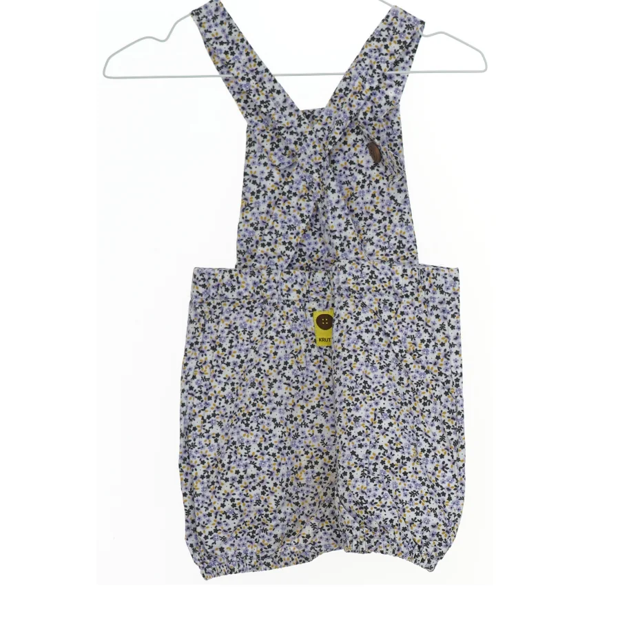 Buksedragt med blomsterprint fra Krutter (str. 92)