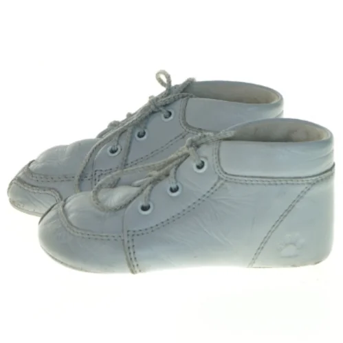 Brugte baby sko i hvidt læder fra Skofus (str. 21)