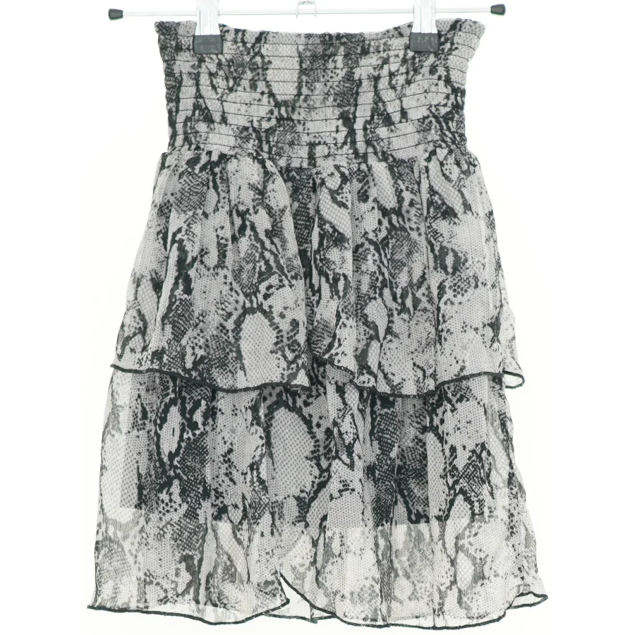 Nederdel fra Kids Up (str. 122 cm)