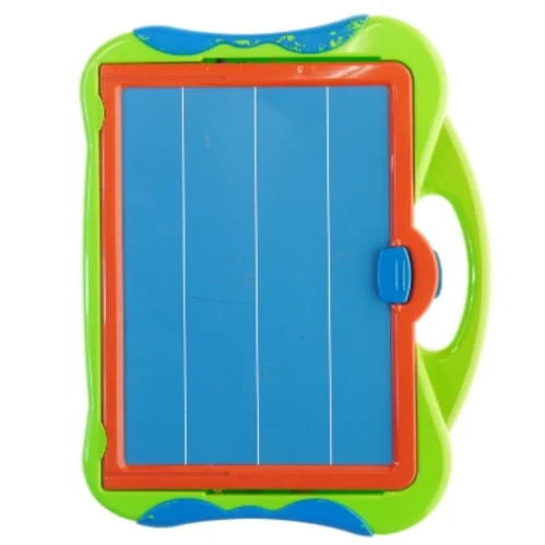 Magnetisk tegnetavle med bogstaver fra Play 2 Learn (str. 40 x 30 cm)