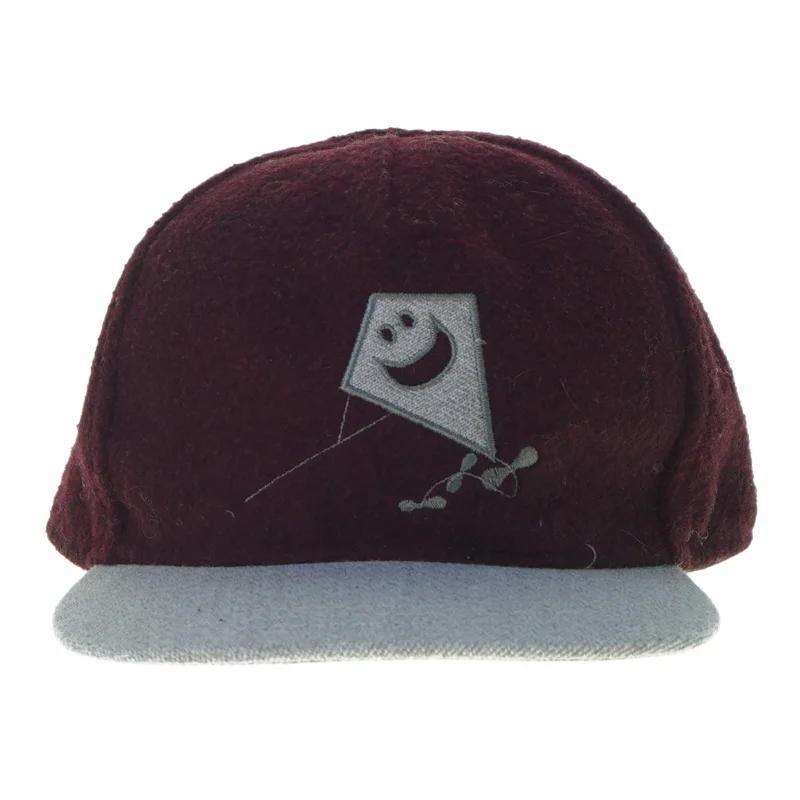 Kasket fra H&M (str. 74)