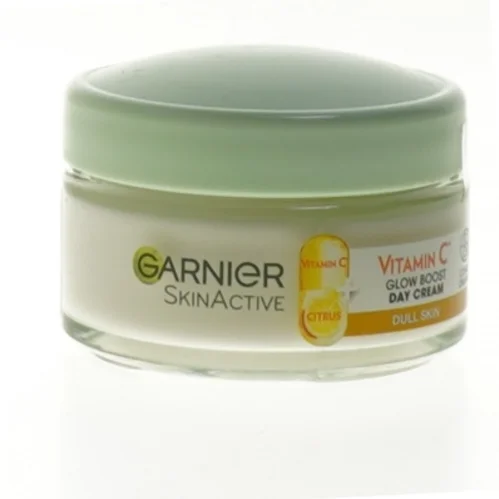 Garnier SkinActive dagcreme fra Garnier (str. Halvtres milliliter)