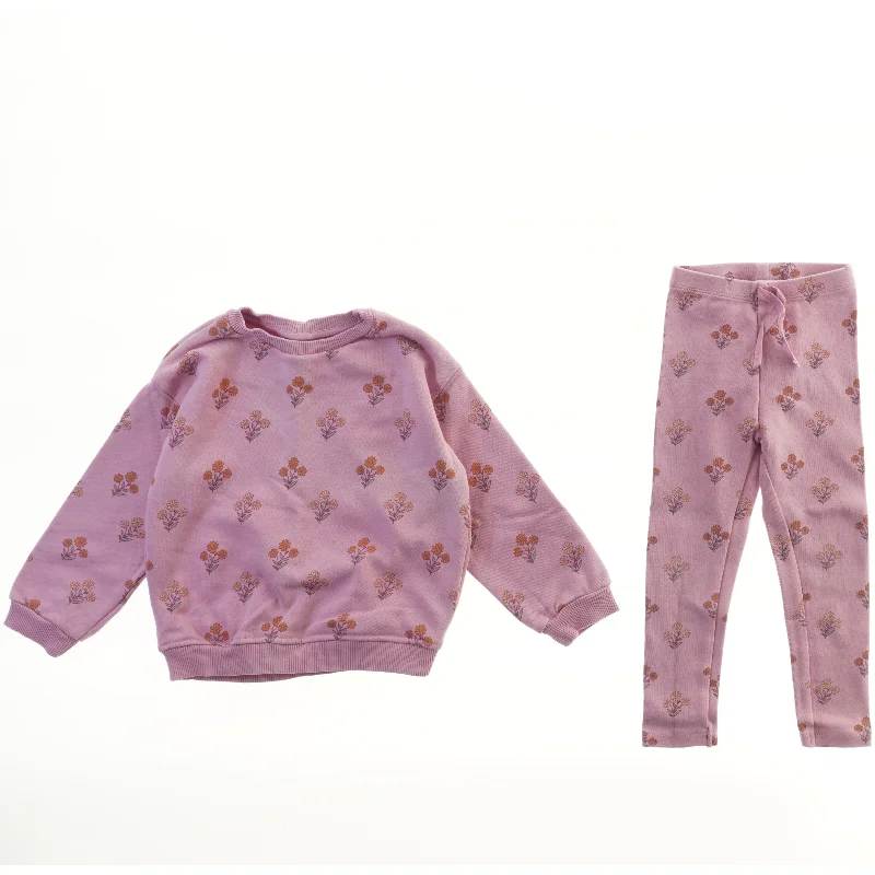 Sweatshirt og leggings sæt fra Zara (str. 98)