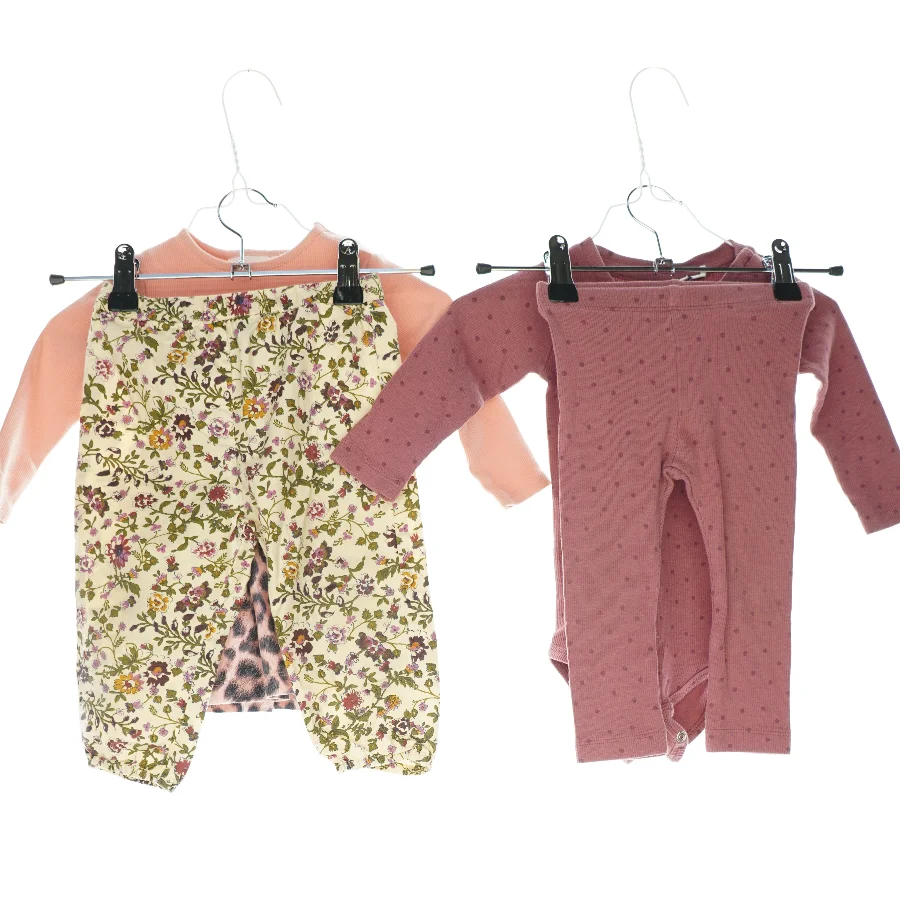 2 Sæt fra, NoaNoa og Name It (str. 74 cm)