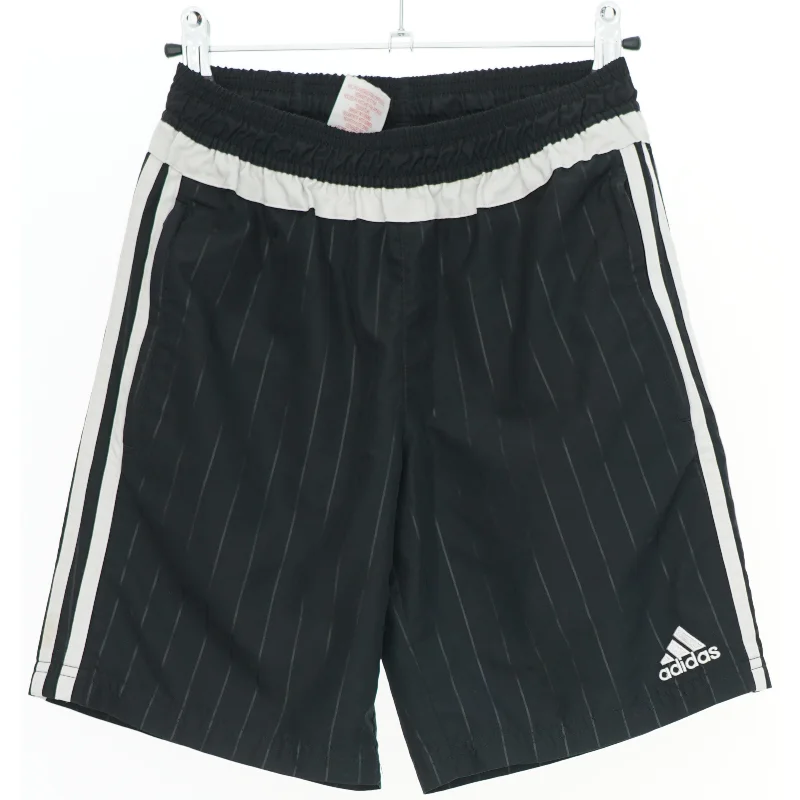 Shorts med striber fra Adidas (str. 152)
