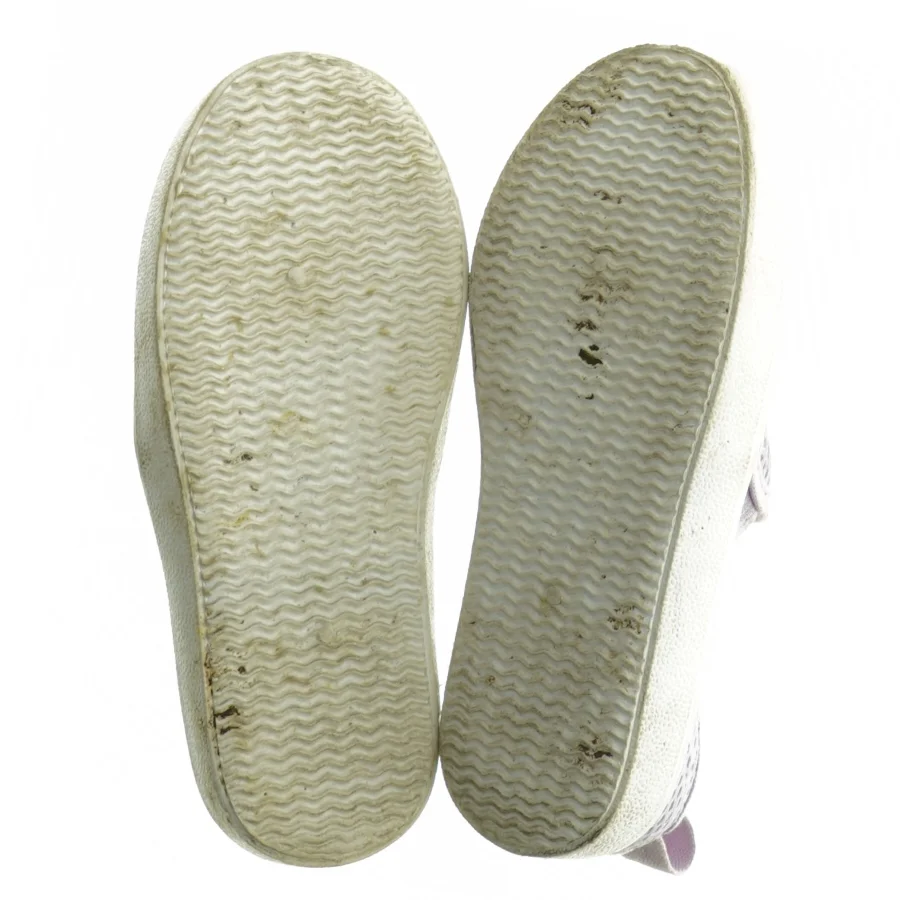 Brugte grå slip-on sko