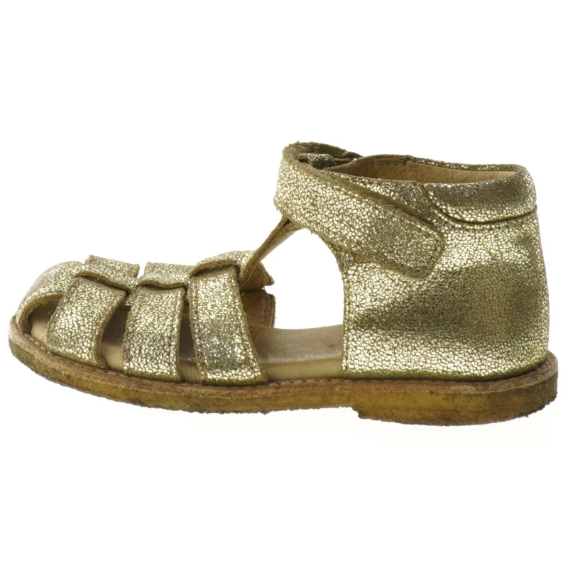 Sandaler fra Rap (str. 25)