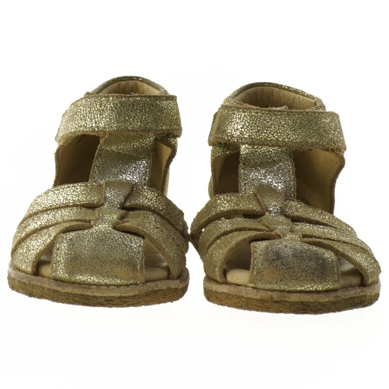 Sandaler fra Rap (str. 25)