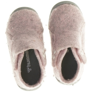 Sko fra Hummel (str. 26)