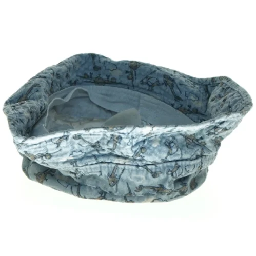 Bøllehat med flyvemaskine print fra Melton (str. 53)