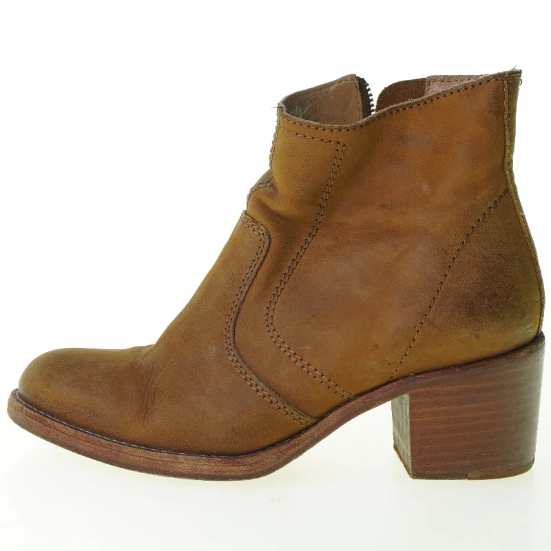A.P.C. Anna cowboy boots (str. 35)