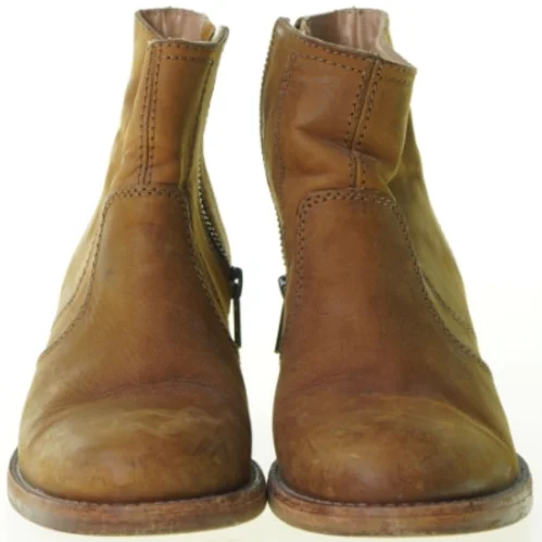 A.P.C. Anna cowboy boots (str. 35)