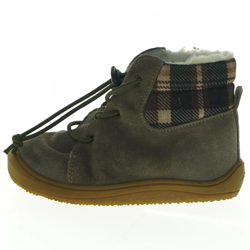 Barfodsstøvler i ruskind fra Tikki (str. 23)