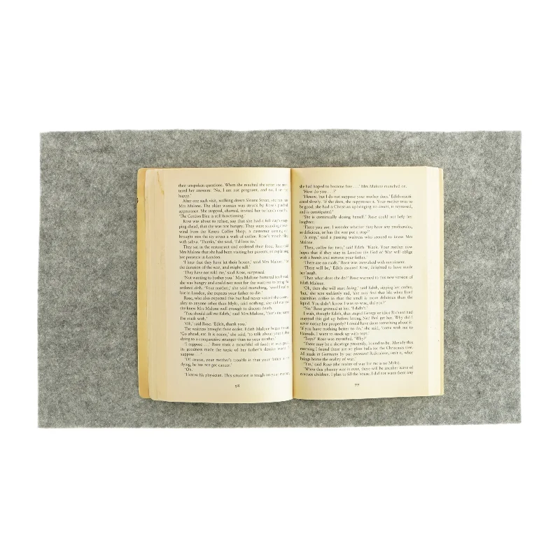 Not that sort of girl af Mary wesley (bog)