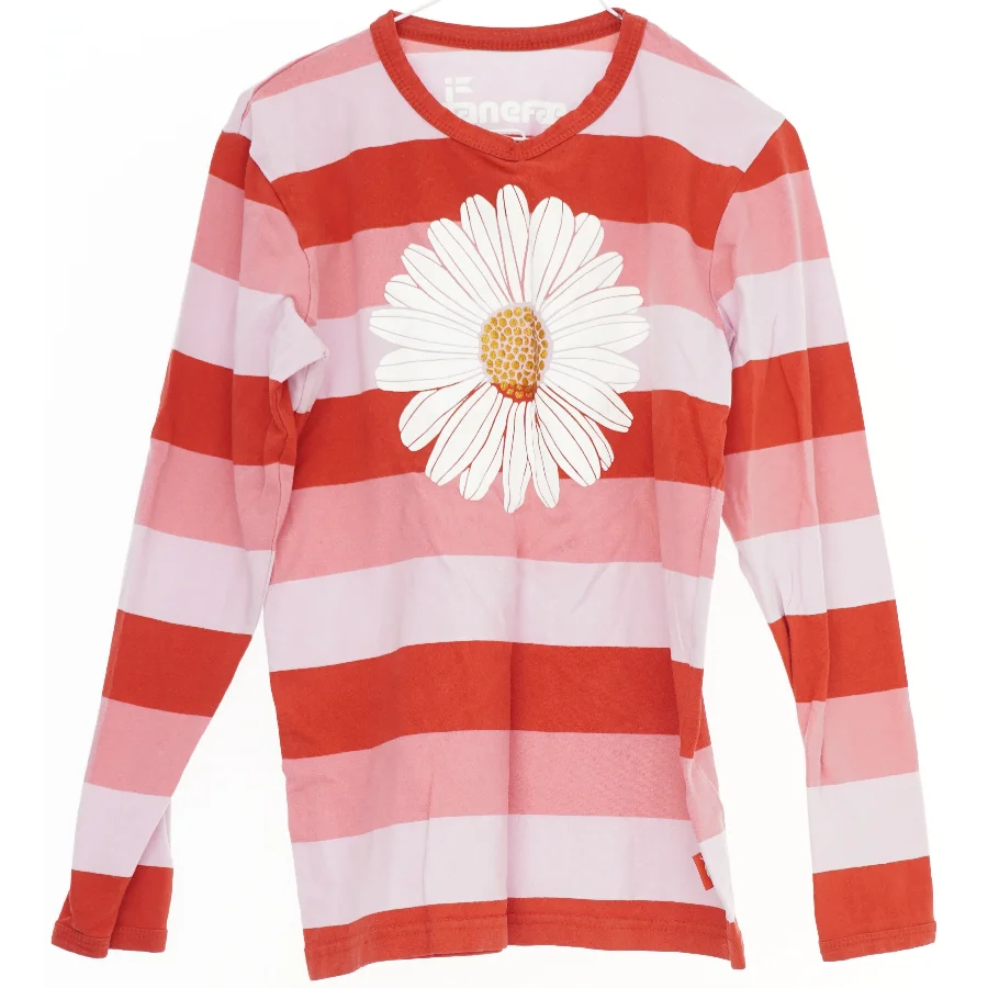 Stribet langærmet trøje med blomstermotiv fra Danefæ (str. 134)