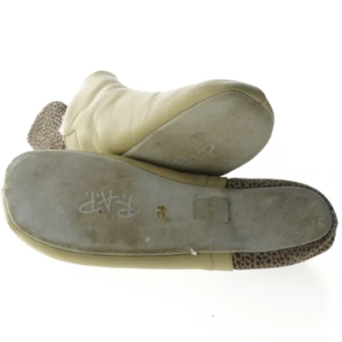 Børnesko i læder fra Rap (str. 34 )