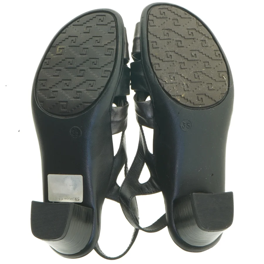 Sort sandal med hæl fra Artika (str. 35 )