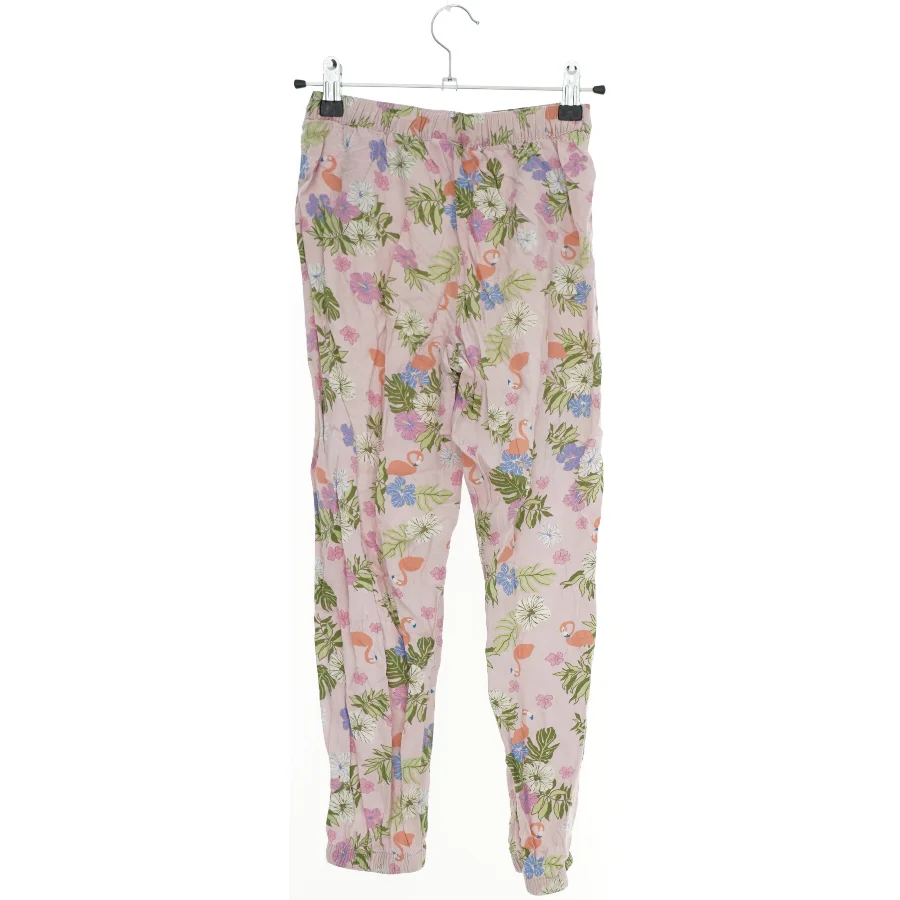 Bukser med flamingo og blomster mønster fra H&M (str. 140)