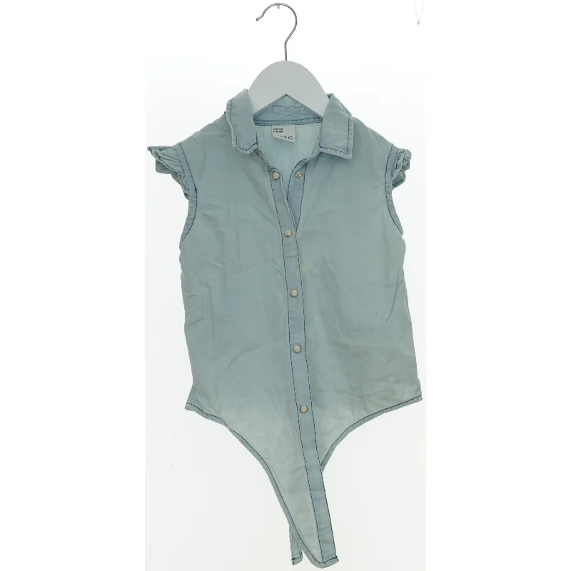 Skjorte fra VRS (str. 128 cm)