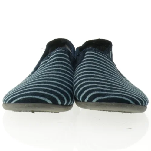 Stribede indendørs sko (str. 36)