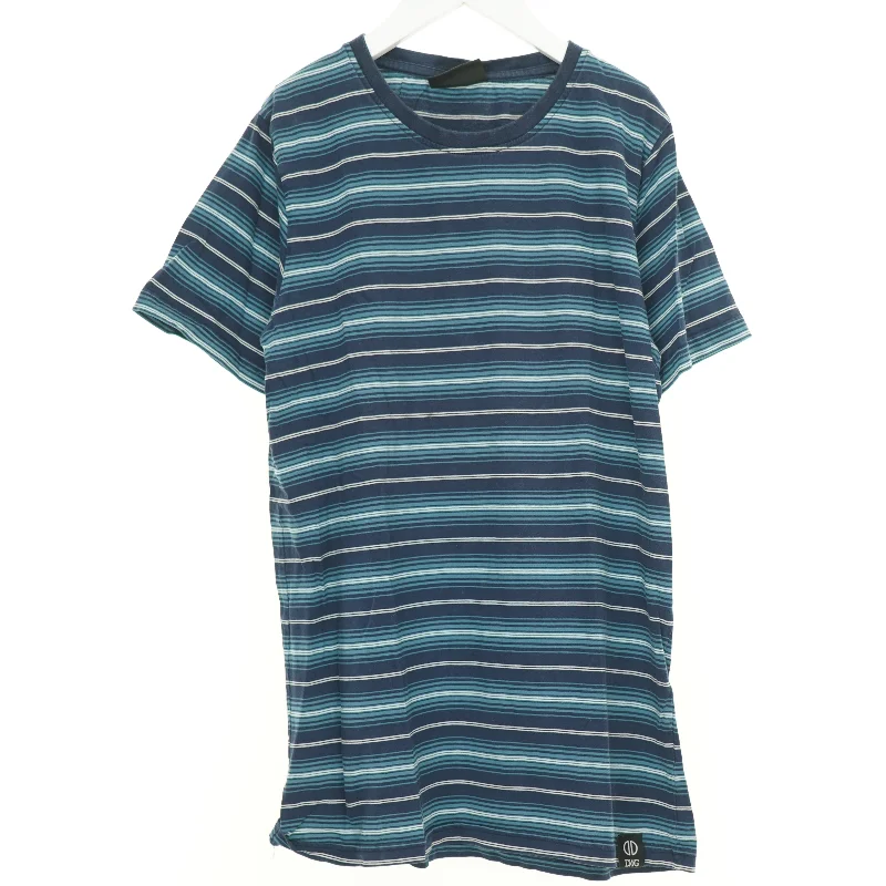 T-Shirt fra DWG (str. 164 cm)