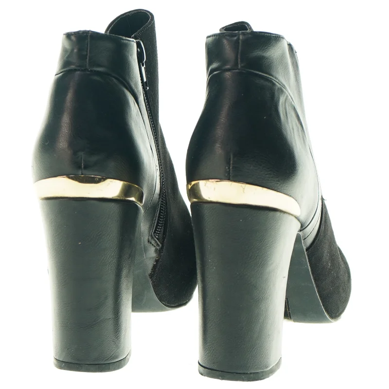 Chunky heels fra River Island (str. 38)