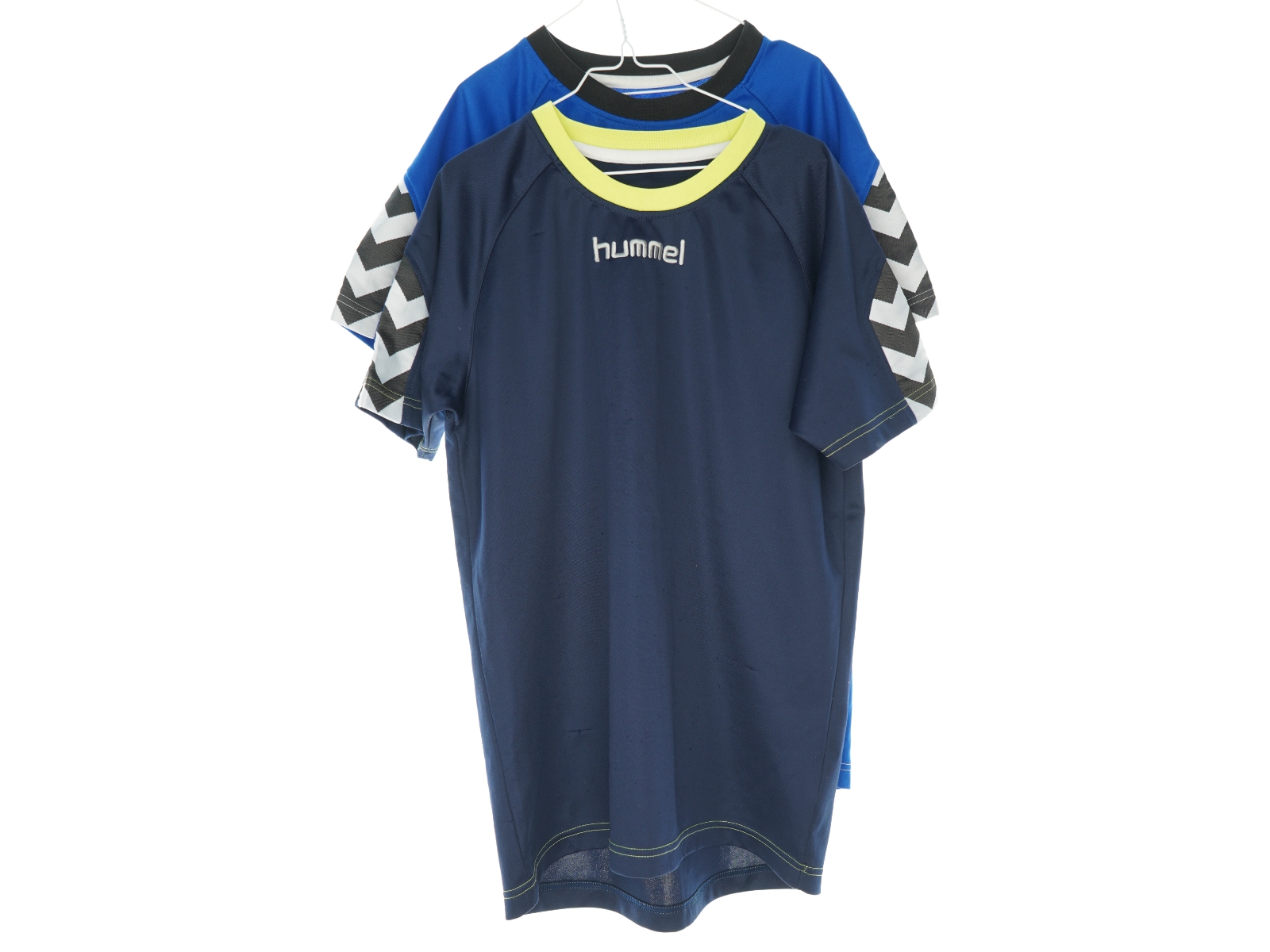 T-Shirt (2 stk.) fra Hummel (str. 146 cm)