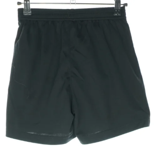 Shorts (str. 146 cm)