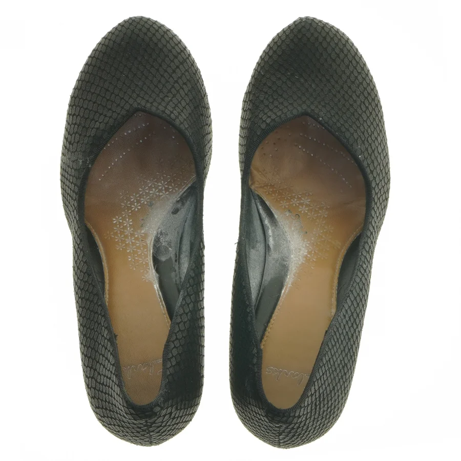 Sorte sko med høje hæle fra Clarks (str. 4,5)