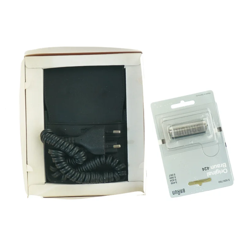Braun kombinationsshaver fra Braun (str. 17 x 14 x 5 cm)