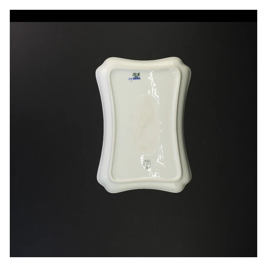 Blå blomst porcelænsfad, kantet, fra Royal Copenhagen, 1.sortering (str. 24 x 17 cm)