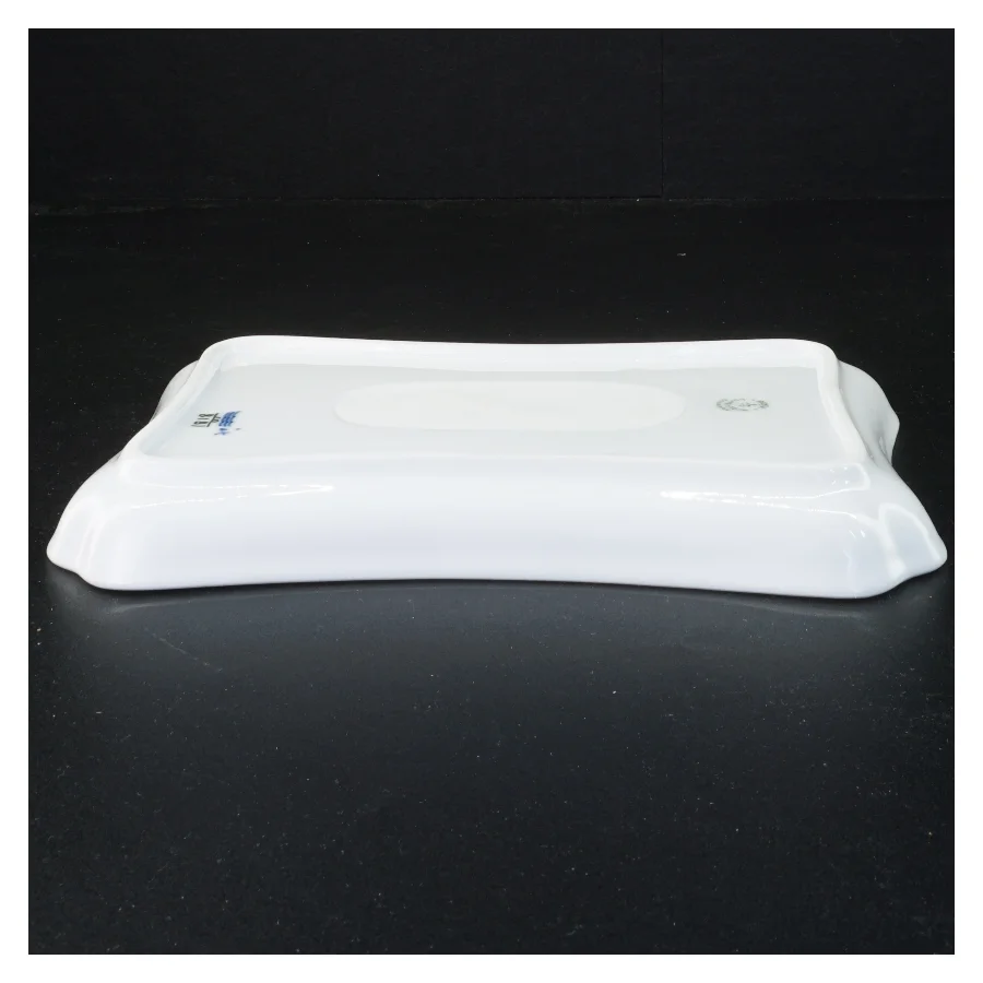 Blå blomst porcelænsfad, kantet, fra Royal Copenhagen, 1.sortering (str. 24 x 17 cm)