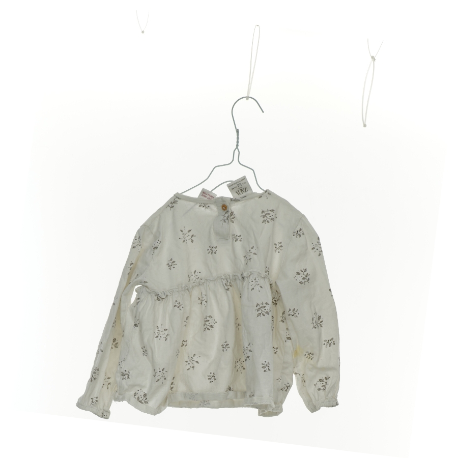 Kjole fra Zara (str. 98 cm)