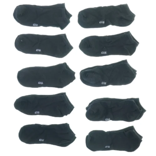 Sokker (str. 43 til 46)