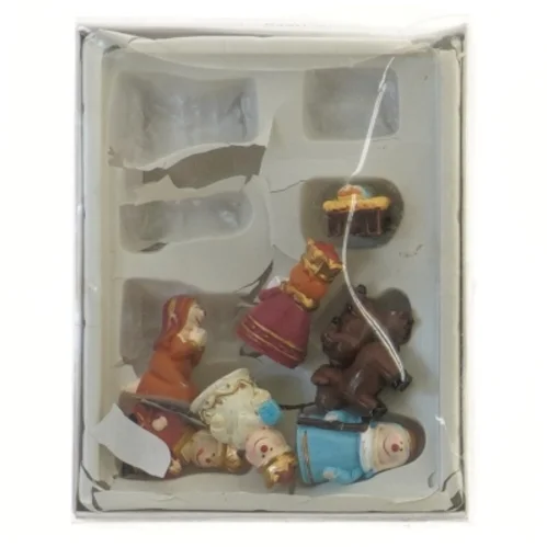 Sæt med julefigurer i dekoration emballage fra Tiger (str. 14x11 cm)